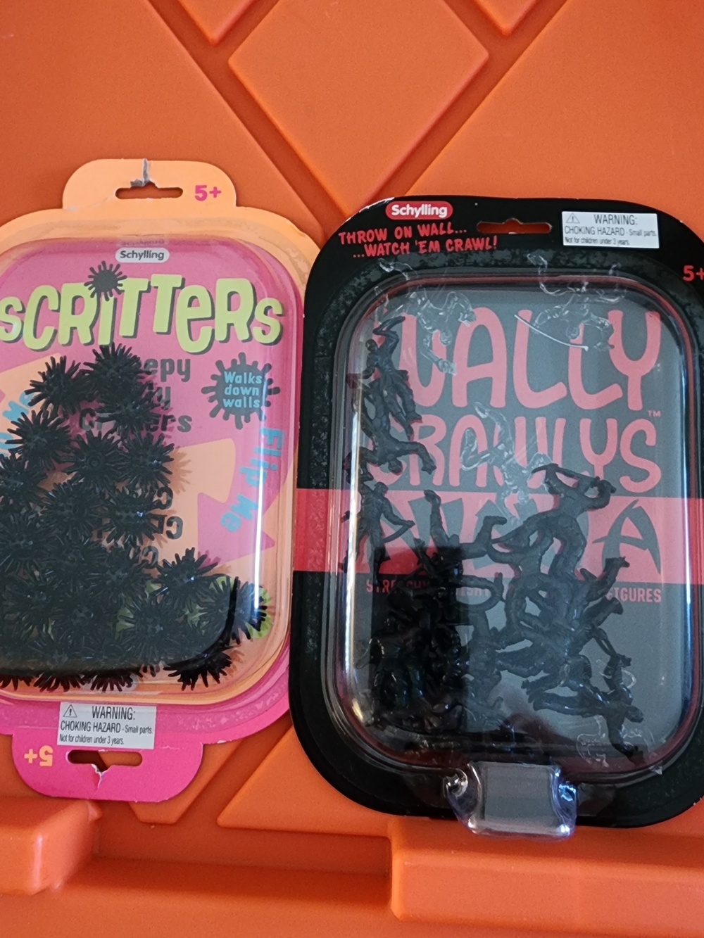 Black Creepy Crawlers Wall-Walking Party Toys. Brand New